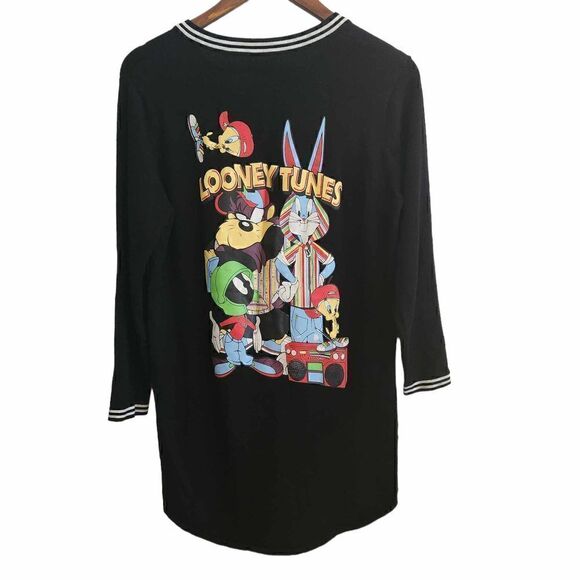 LOONEY Tunes Lucretia Italy Cardigan Size Medium - Picture 1 of 4